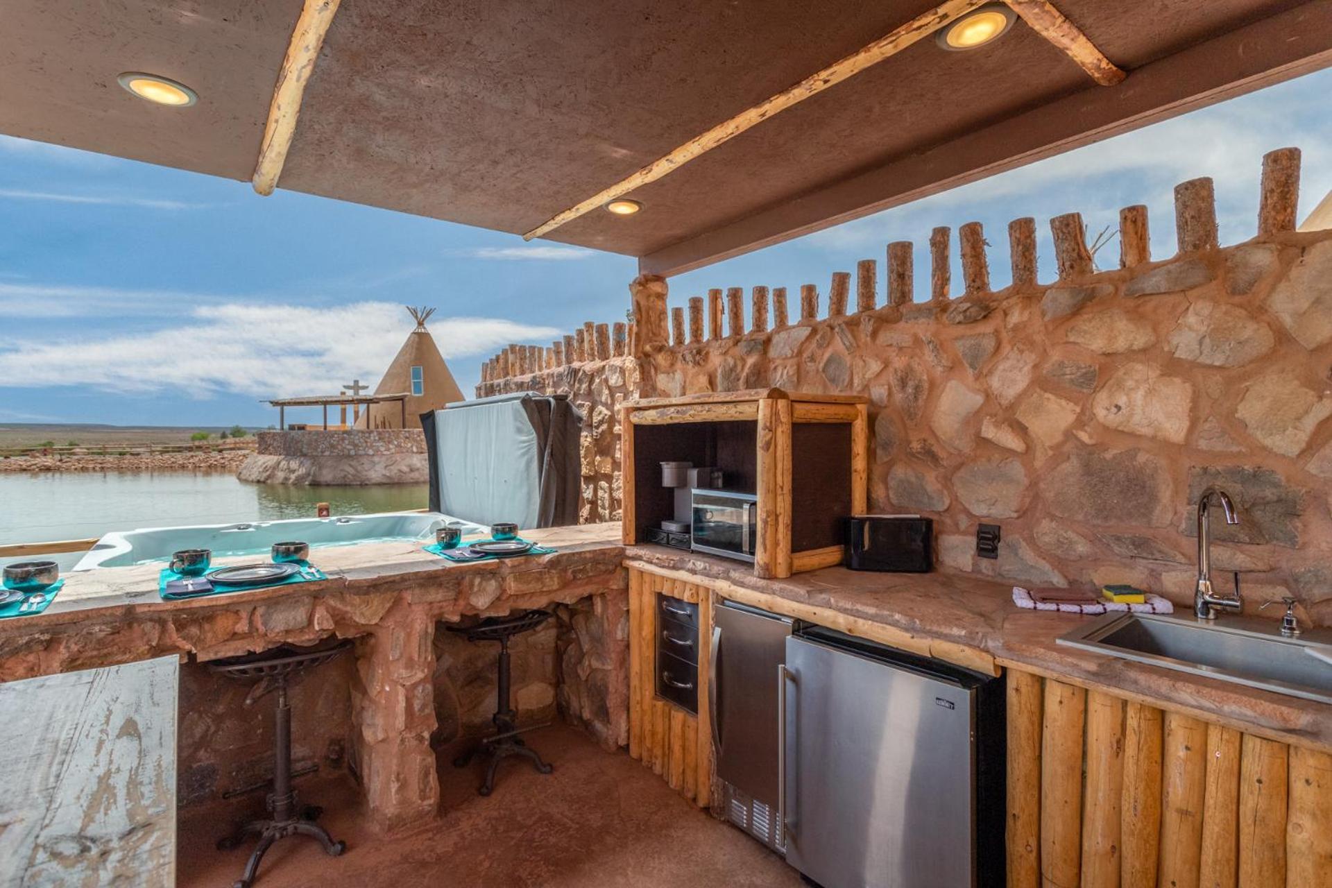 Zion White Bison Glamping & Rv Resort Virgin Eksteriør billede